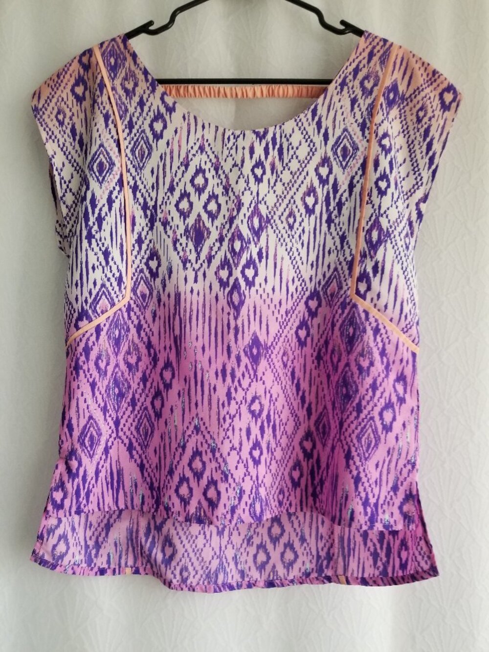 American Eagle Pink Purple Ombre Geometric Blouse S/P